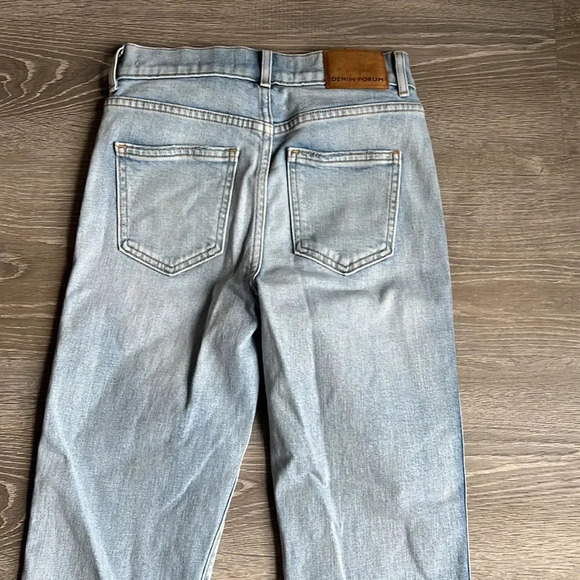 Aritzia Denim Forum Francoise High Rise Straight jeans - Picture 10 of 11